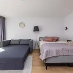 Nauji Apartamentai Su Terasa Tik 300 Metru Iki Juros Palangos Centre Smilciu Gatveje Lejlighed