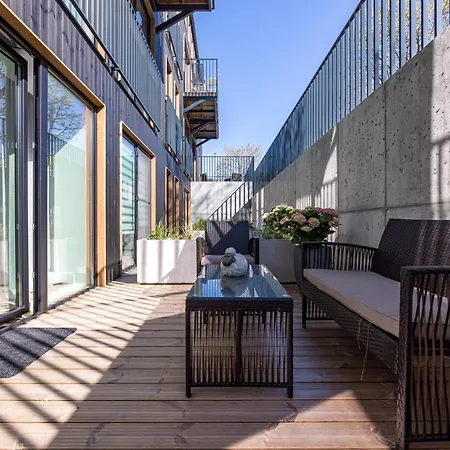 Nauji Apartamentai Su Terasa Tik 300 Metru Iki Juros Palangos Centre Smilciu Gatveje * パランガ