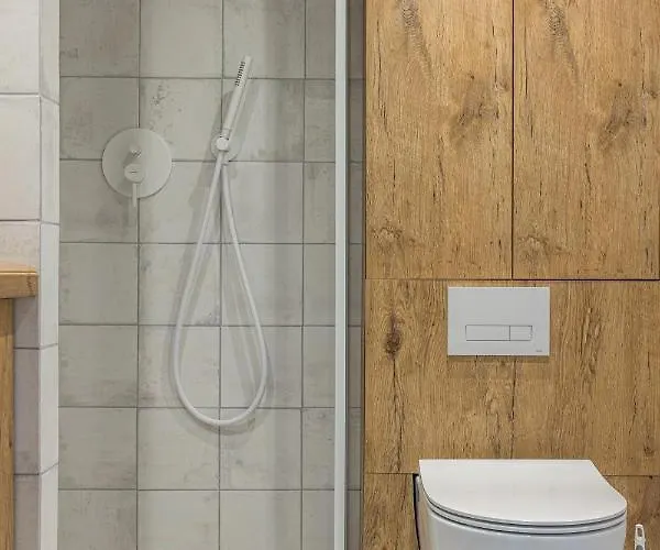 Nauji Apartamentai Su Terasa Tik 300 Metru Iki Juros Palangos Centre Smilciu Gatveje *