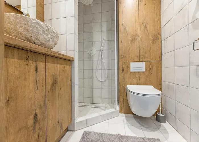 Nauji Apartamentai Su Terasa Tik 300 Metru Iki Juros Palangos Centre Smilciu Gatveje * Połąga