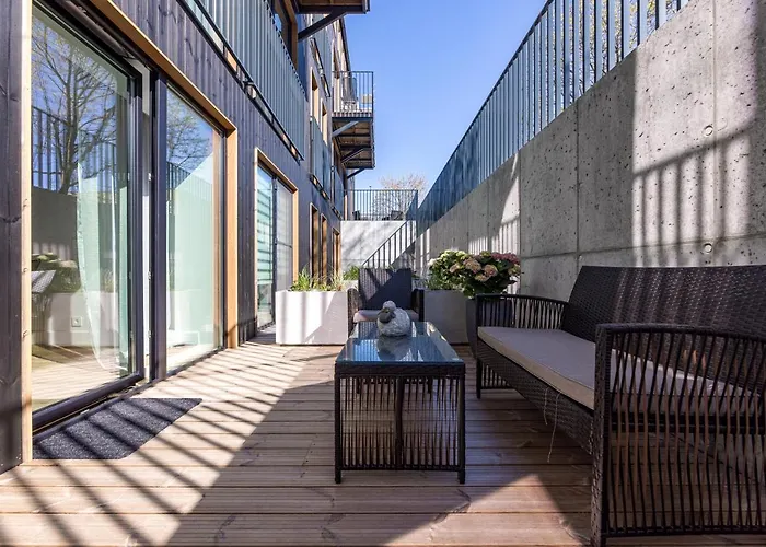 Nauji Apartamentai Su Terasa Tik 300 Metru Iki Juros Palangos Centre Smilciu Gatveje * パランガ